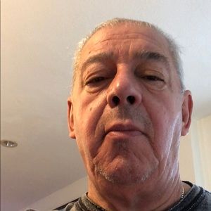 Meet your Posher, Manuel